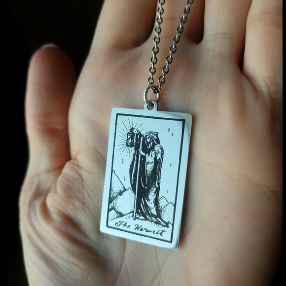 🖤 The Hermit- Stainless Tarot Card Necklace - Picture 2 of 6